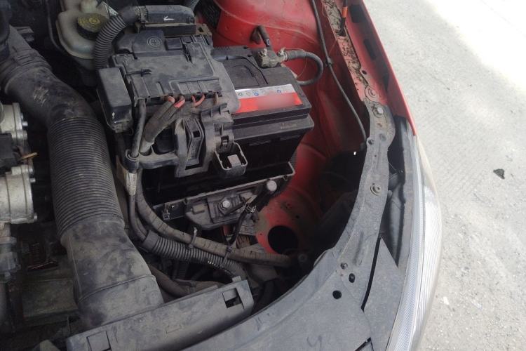 Used Skoda Fabia 2014 1.6L Automatic Sport Edition Engine Bay Left