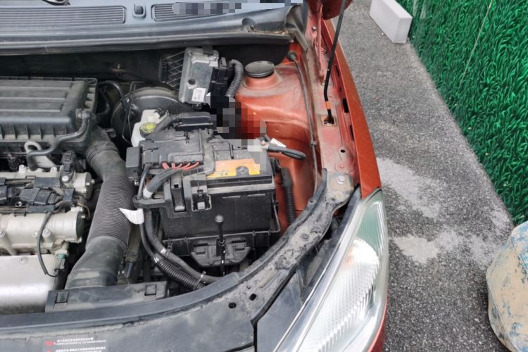 Used Skoda Fabia 2014 1.4L Automatic Crystal Edition Engine Bay Left
