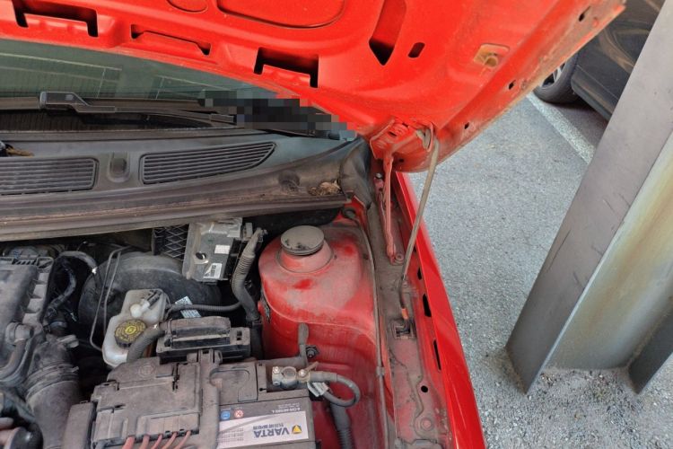 Used Skoda Fabia 2014 1.4L Automatic Crystal Edition Engine Bay Left