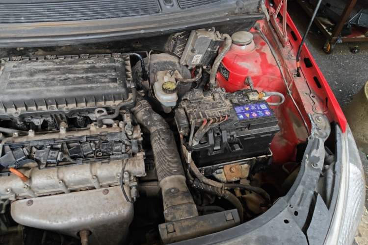 Used Skoda Fabia 2014 1.4L Manual Crystal Edition Engine Bay Left