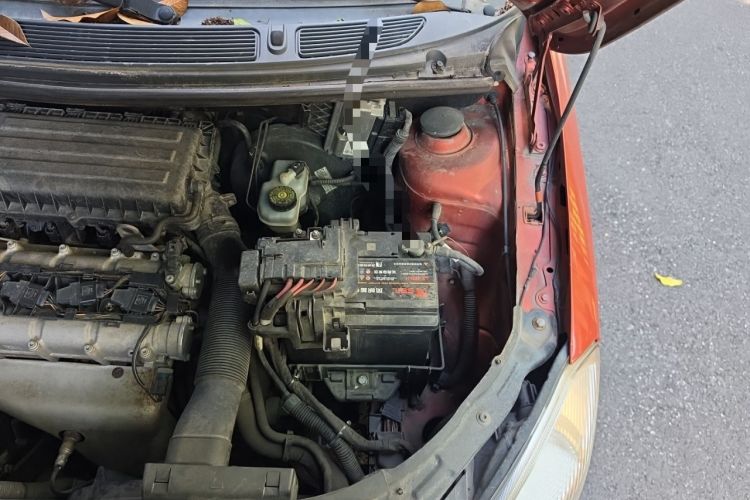 Used Skoda Fabia 2014 1.4L Manual Crystal Edition Engine Bay Left