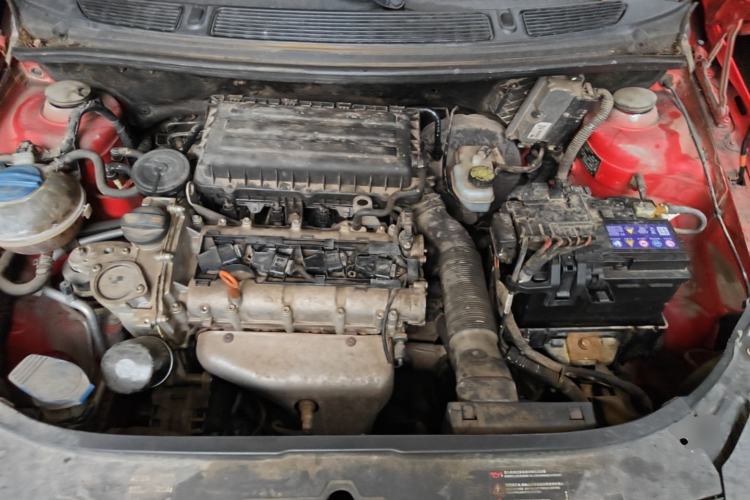 Used Skoda Fabia 2014 1.4L Manual Crystal Edition Engine Bay