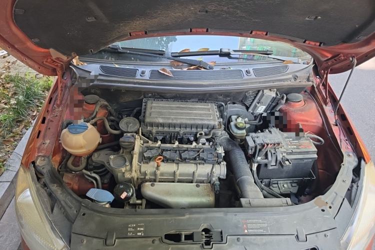Used Skoda Fabia 2014 1.4L Manual Crystal Edition Engine Bay