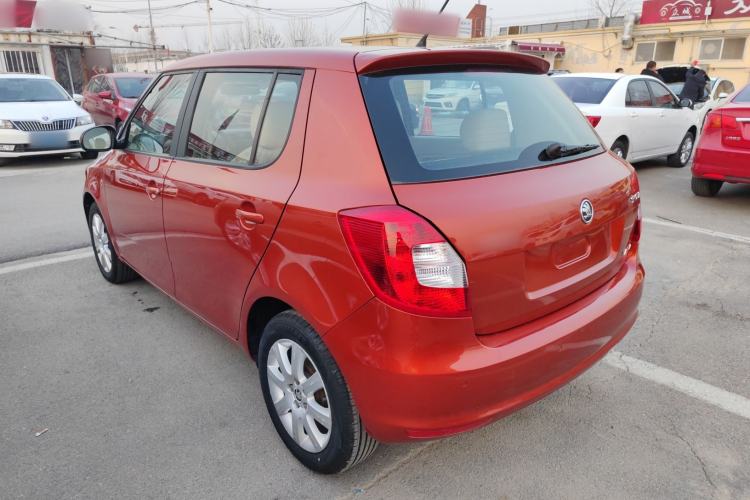 Used Skoda Fabia 2014 1.4L Manual Jingling Edition Exterior 2