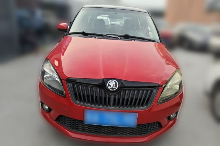 Used Skoda Fabia 2014 1.6L Automatic Sport Edition Front