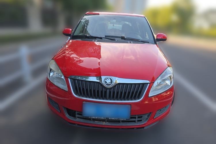 Used Skoda Fabia 2014 1.4L Automatic Crystal Edition Front