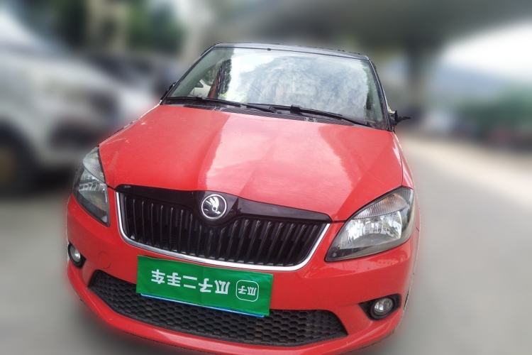 Used Skoda Fabia 2014 1.6L Automatic Sport Edition Front