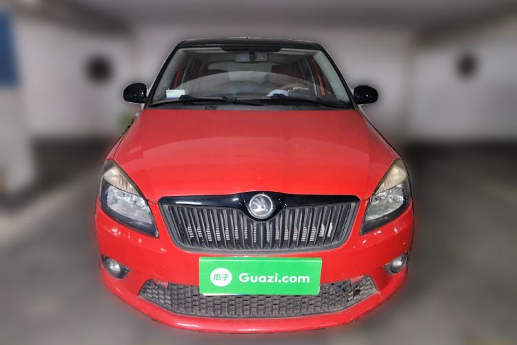 Used Skoda Fabia 2014 1.6L Automatic Sport Edition Front