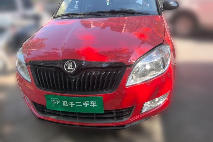 Used Skoda Fabia 2014 1.4L Manual Jingling Edition Front