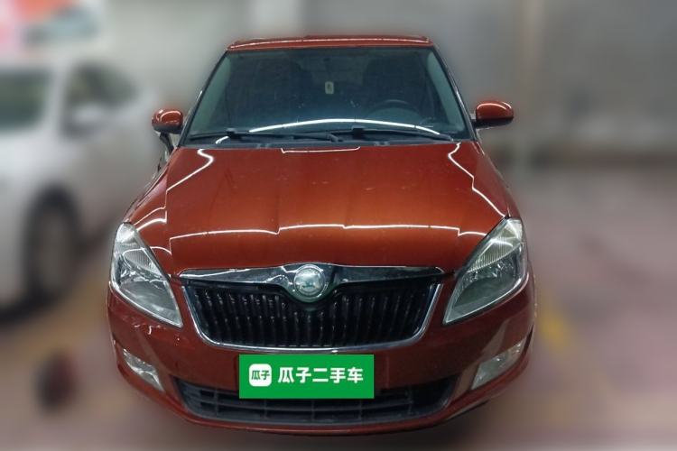 Used Skoda Fabia 2014 1.4L Automatic Crystal Edition Front