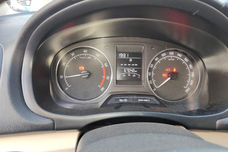 Used Skoda Fabia 2014 1.4L Manual Jingling Edition Instrument Cluster