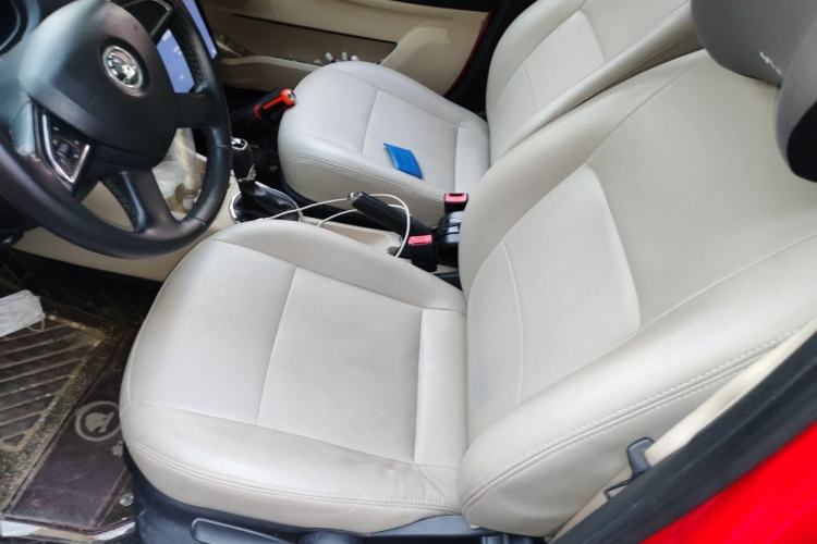 Used Skoda Fabia 2014 1.6L Scout Left Front Seat