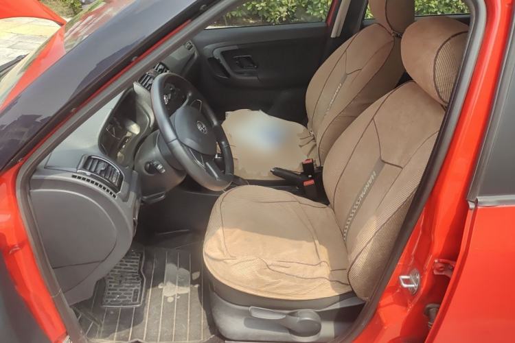 Used Skoda Fabia 2014 1.6L Automatic Sport Edition Left Front Seat
