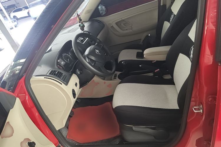 Used Skoda Fabia 2014 1.4L Manual Jingling Edition Left Front Seat