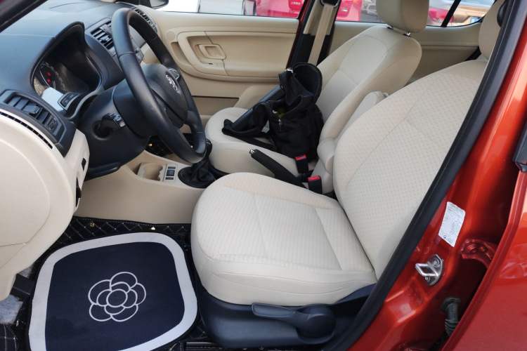 Used Skoda Fabia 2014 1.4L Manual Jingling Edition Left Front Seat