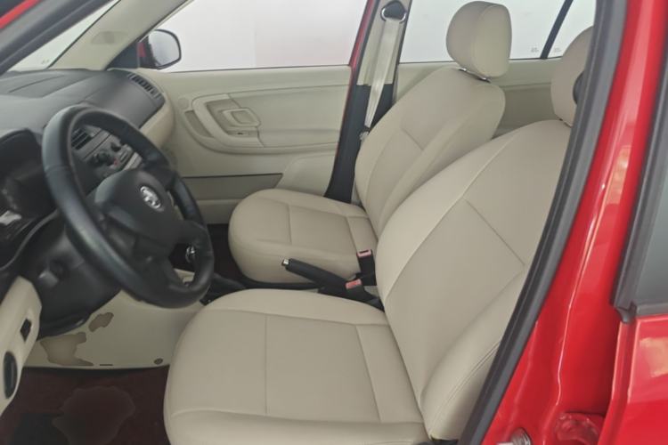 Used Skoda Fabia 2014 1.4L Automatic Crystal Edition Left Front Seat