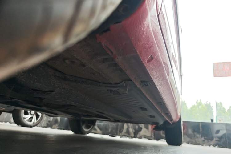 Used Skoda Fabia 2014 1.6L Automatic Sport Edition Left Side Sill