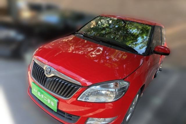 Used Skoda Fabia 2014 1.4L Automatic Crystal Edition
