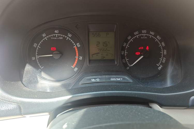 Used Skoda Fabia 2014 1.4L Automatic Crystal Edition Odometer Close Up
