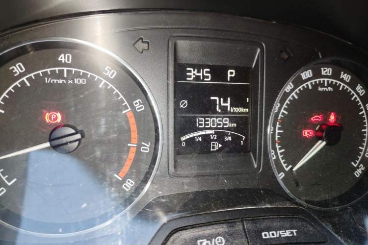 Used Skoda Fabia 2014 1.6L Scout Odometer Close Up