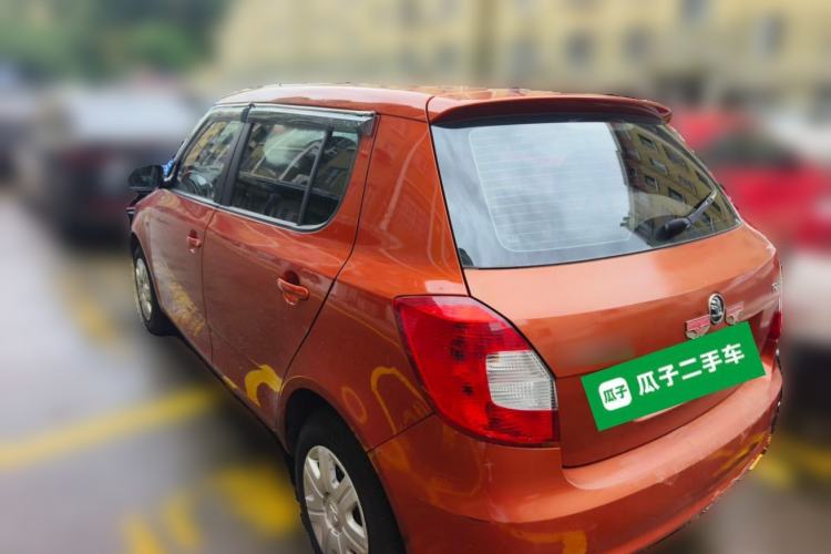 Used Skoda Fabia 2014 1.4L Manual Crystal Edition Rear Left 45 Deg