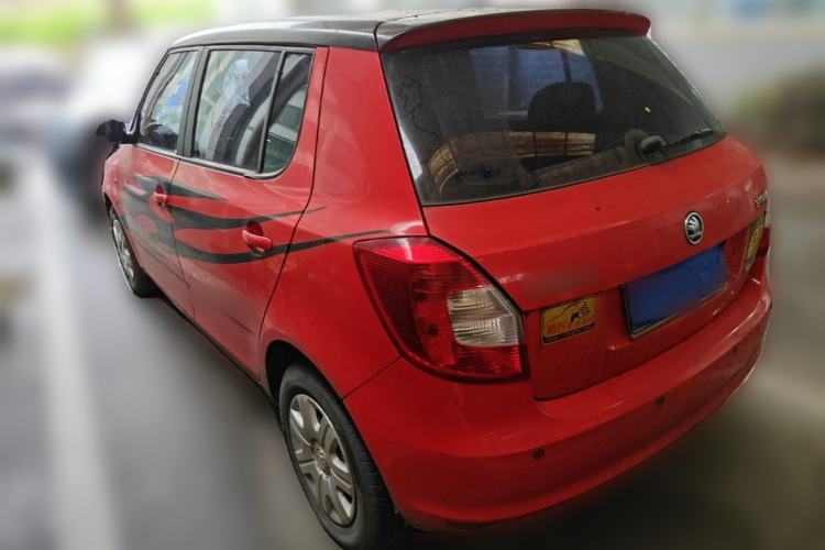 Used Skoda Fabia 2014 1.4L Manual Crystal Edition Rear Left 45 Deg
