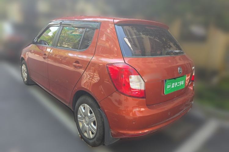 Used Skoda Fabia 2014 1.4L Manual Crystal Edition Rear Left 45 Deg