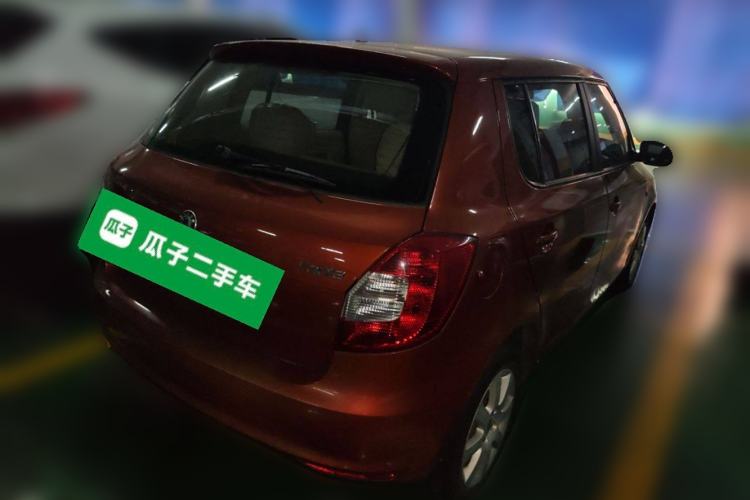 Used Skoda Fabia 2014 1.4L Manual Jingling Edition Rear Right 45 Deg