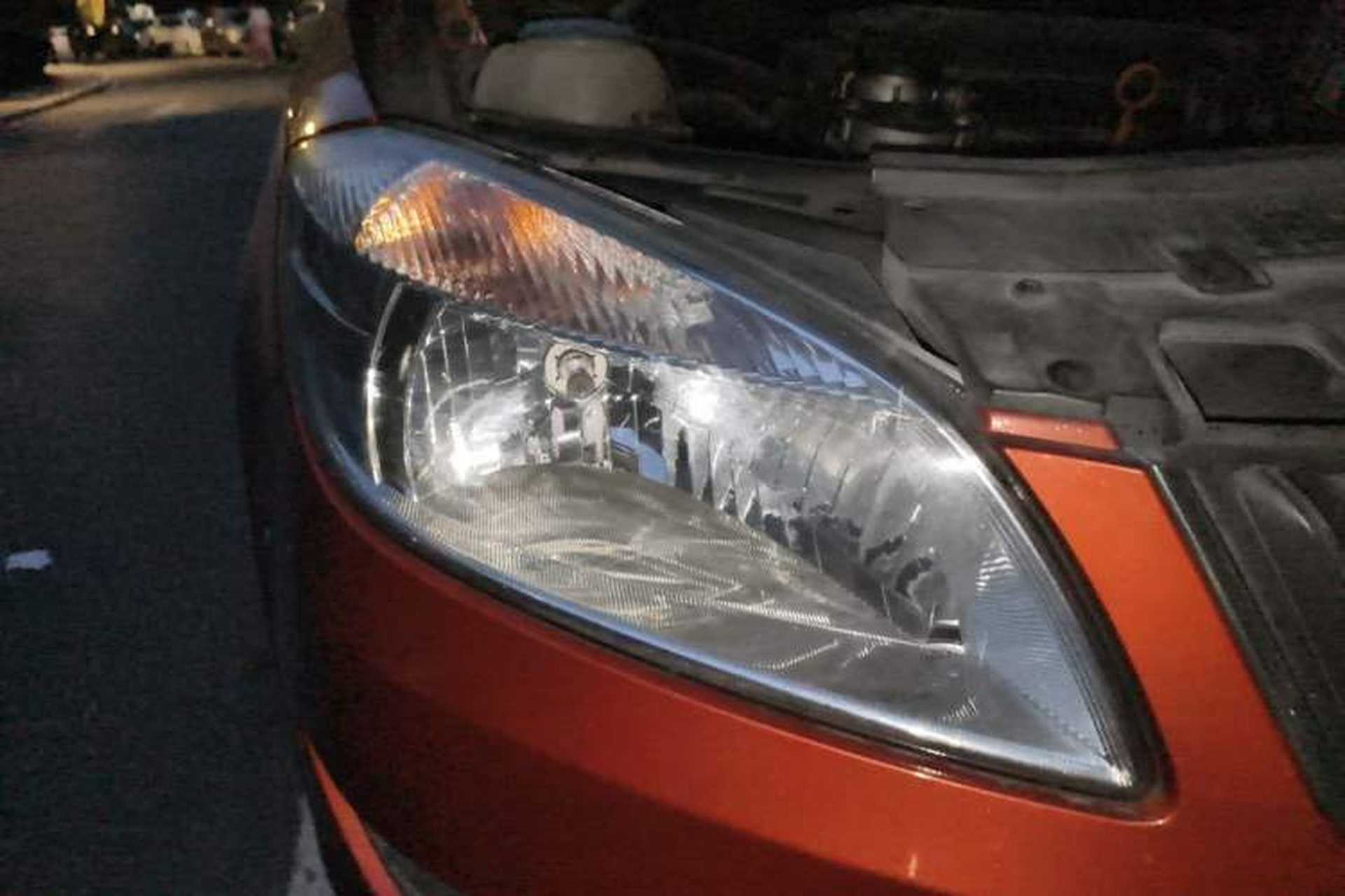 Used Skoda Fabia 2014 1.4L Automatic Crystal Edition Right Front Headlight