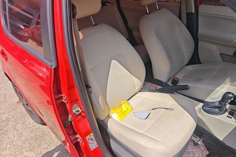 Used Skoda Fabia 2014 1.4L Automatic Crystal Edition Right Front Seat