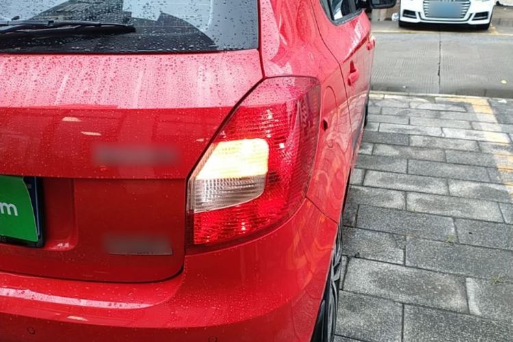 Used Skoda Fabia 2014 1.6L Automatic Sport Edition Right Rear Taillight