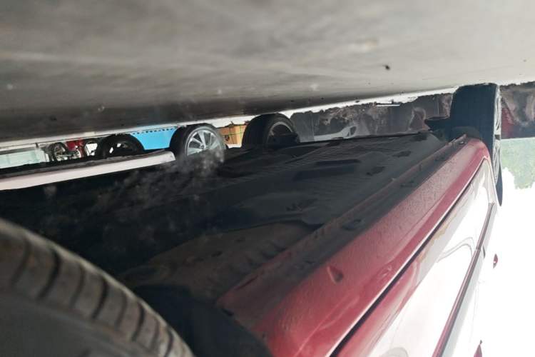 Used Skoda Fabia 2014 1.6L Automatic Sport Edition Right Side Sill
