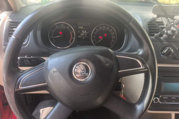 Used Skoda Fabia 2014 1.4L Manual Jingling Edition Steering Wheel