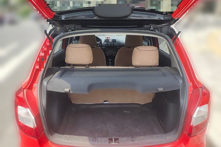 Used Skoda Fabia 2014 1.6L Automatic Sport Edition Trunk