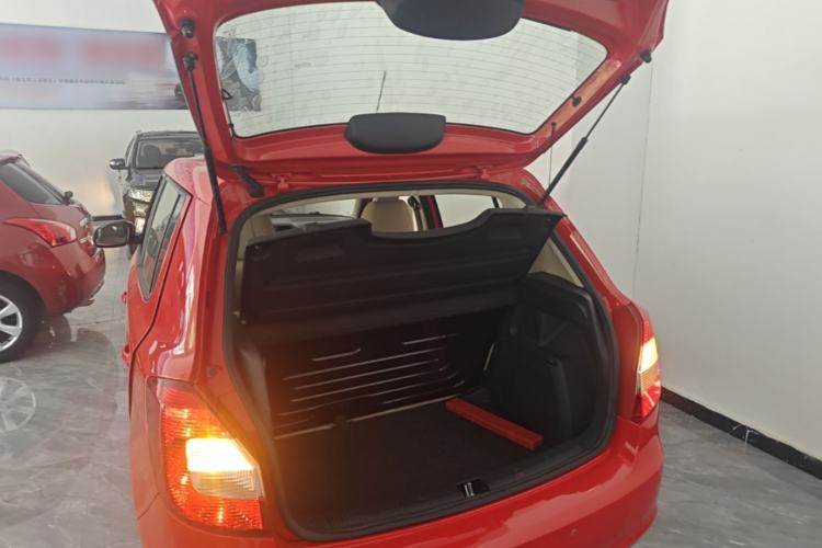 Used Skoda Fabia 2014 1.4L Automatic Crystal Edition Trunk