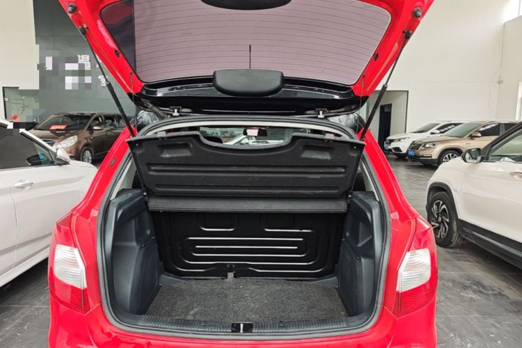 Used Skoda Fabia 2014 1.6L Automatic Sport Edition Trunk