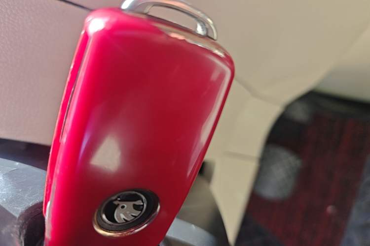 Used Skoda Fabia 2014 1.4L Automatic Crystal Edition Vehicle Key