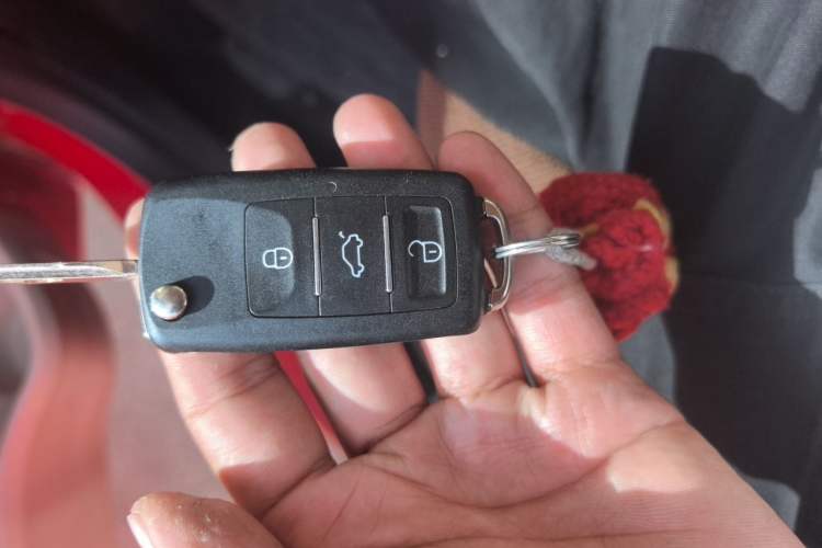 Used Skoda Fabia 2014 1.4L Manual Jingling Edition Vehicle Key