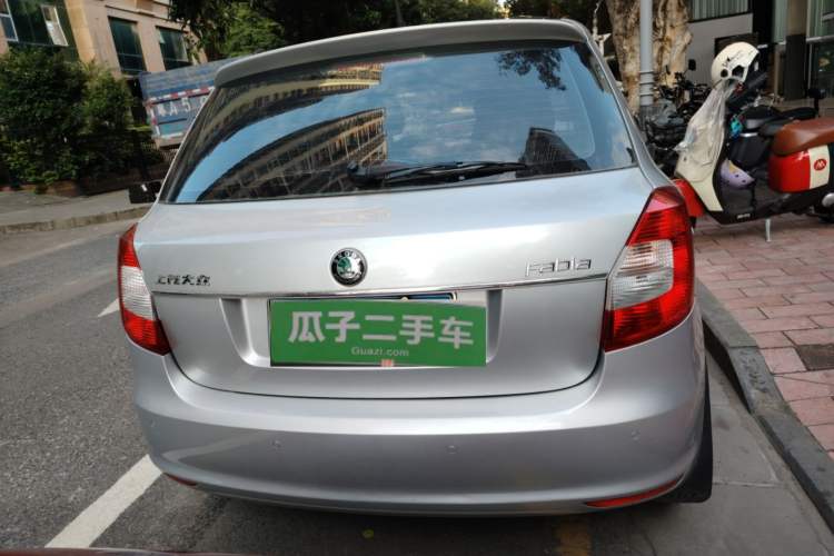 Used Skoda Fabia 2014 1.6L Automatic Crystal Edition Rear