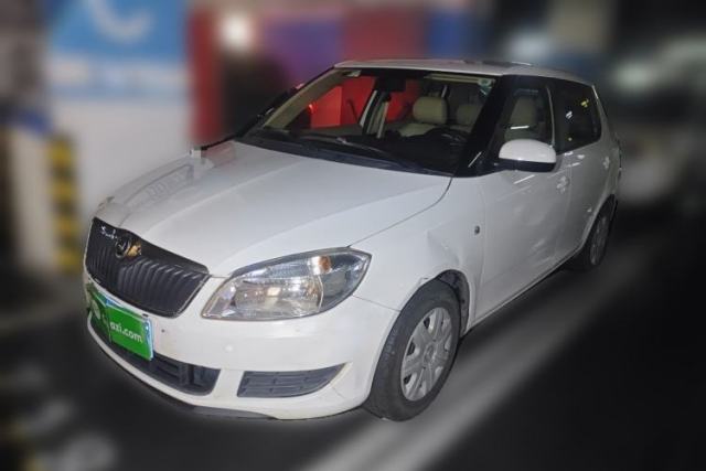 Używany Skoda Fabia 2014 1.4L Automatic Crystal Edition