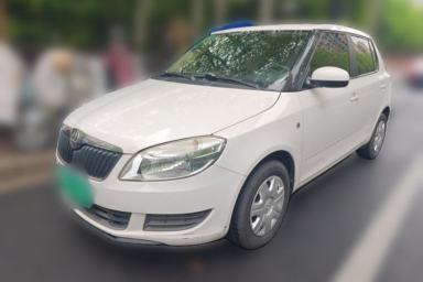 Used Skoda Fabia 2014 1.4L Automatic Crystal Edition