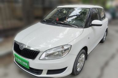 Used Skoda Fabia 2014 1.4L Manual Crystal Edition