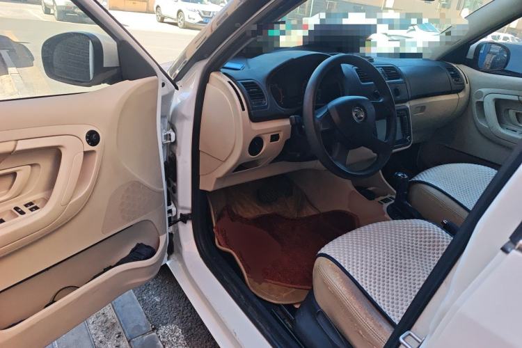 Used Skoda Fabia 2014 1.4L Automatic Crystal Edition Driver Seat