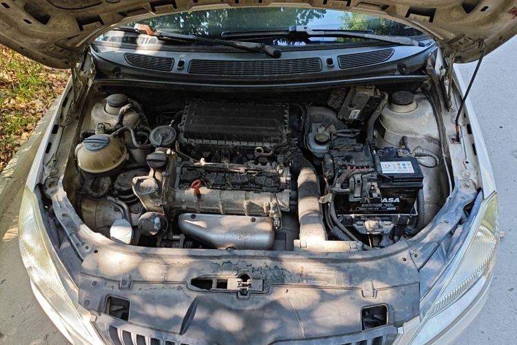 Used Skoda Fabia 2014 1.4L Manual Crystal Edition Engine Bay