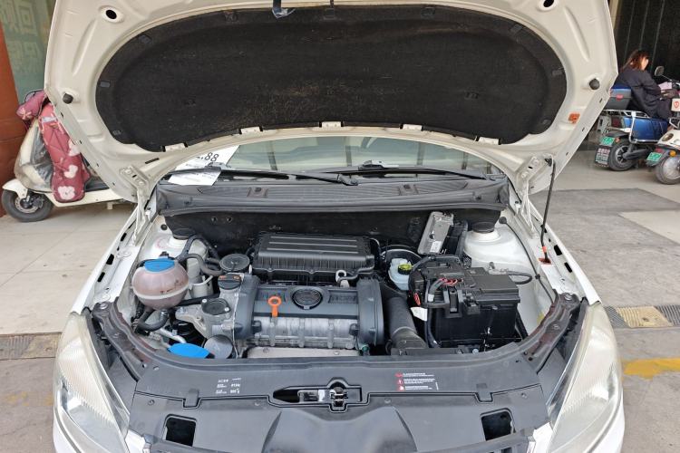 Used Skoda Fabia 2014 1.4L Automatic Crystal Edition Engine Bay