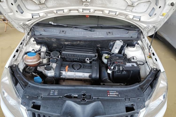 Used Skoda Fabia 2014 1.4L Automatic Crystal Edition Engine Bay