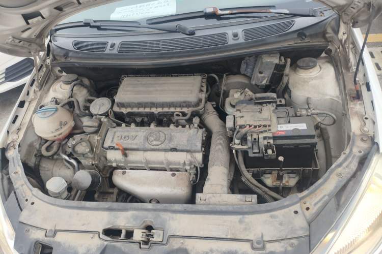 Used Skoda Fabia 2014 1.4L Automatic Crystal Edition Engine Bay