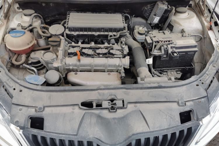 Used Skoda Fabia 2014 1.4L Manual Crystal Edition Engine Bay
