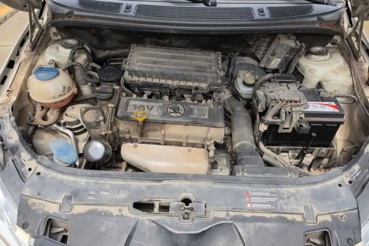 Used Skoda Fabia 2014 1.6L Automatic Crystal Edition Engine Bay