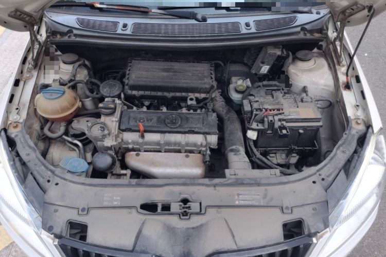 Used Skoda Fabia 2014 1.4L Automatic Crystal Edition Engine Bay